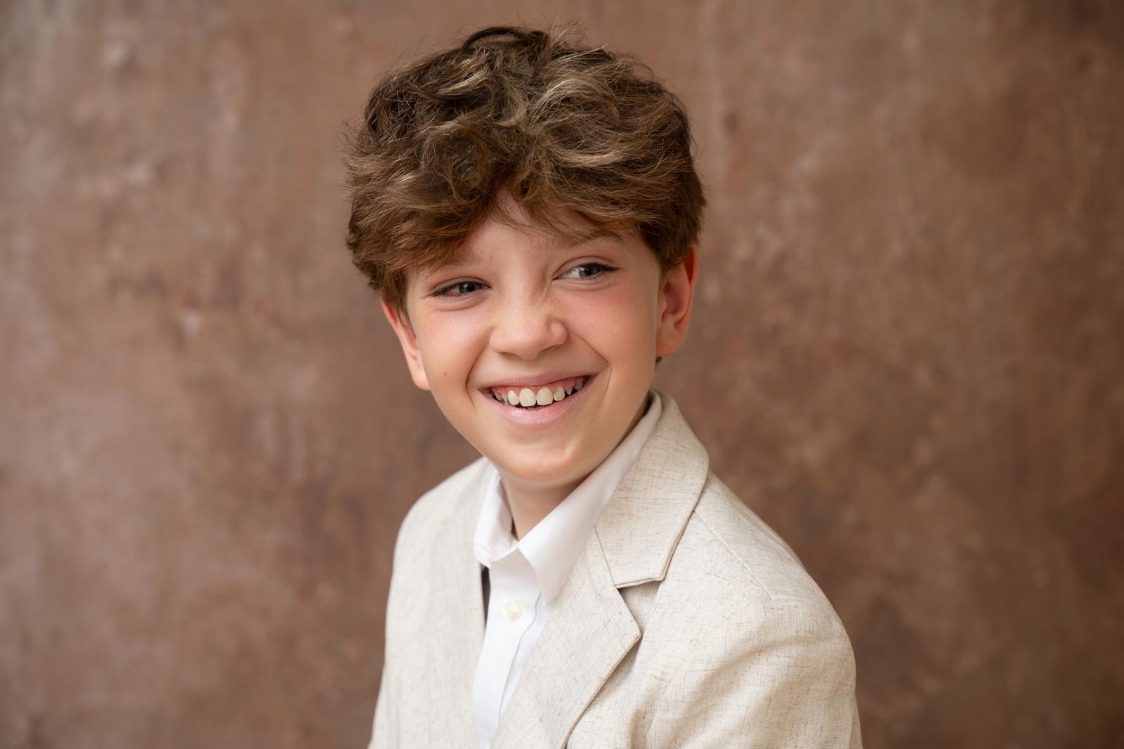 Samuel solo portrait
